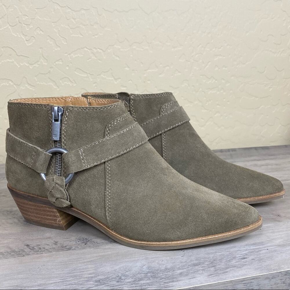 NWOB Lucky Brand Enitha Leather Booties, Size 7.5 - Picture 4 of 11